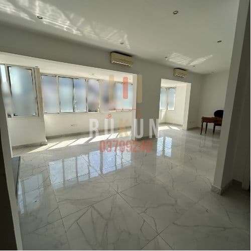 Office for rent in Mar Mkhael 170m2 1750$ 4