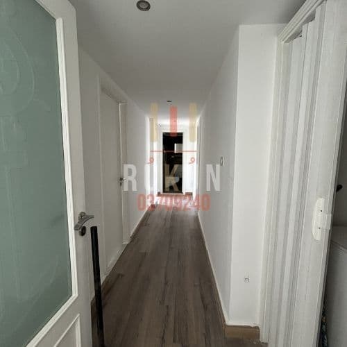 Office for rent in Mar Mkhael 170m2 1750$ 11