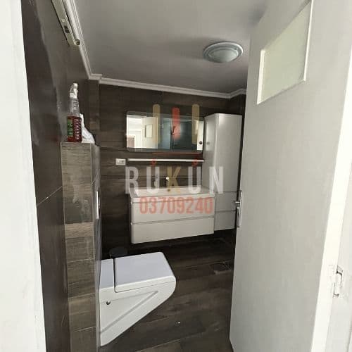 Office for rent in Mar Mkhael 170m2 1750$ 13