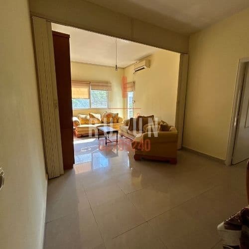 Furnished 3 berdroom apartment for rent in Achrafieh / Mar Mitr 2nd floor 150m2 for 1000$ 7