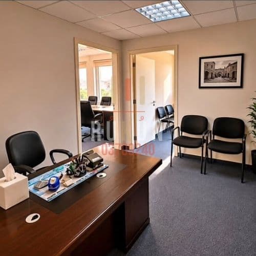 Office for rent in Jbeil / Souk Byblos 2 office room & a reception toilet & a kitchenet for 350$ 4
