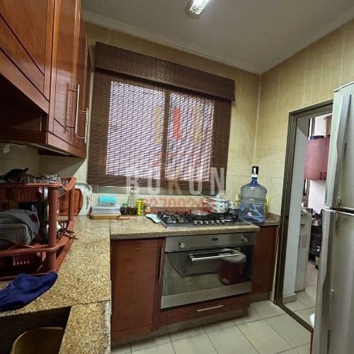 Apartment for sale in Nweiri / Beirut 100m2 2 bedrooms 2 toilets 1 parking lot elev 24/7 water well for 205,000$ 10