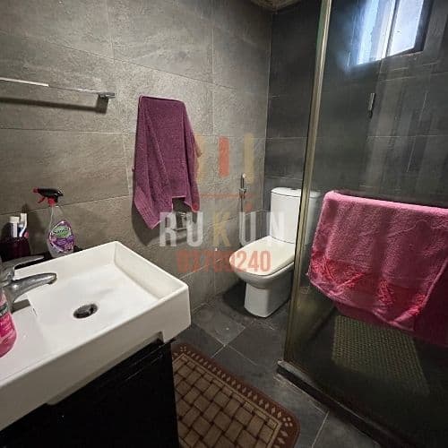 Apartment for sale in Nweiri / Beirut 100m2 2 bedrooms 2 toilets 1 parking lot elev 24/7 water well for 205,000$ 14